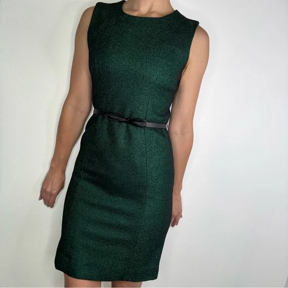Elegant Milly Green Sleeveless Dress size 4 Elegant Milly Green Sleeveless Dress size 4